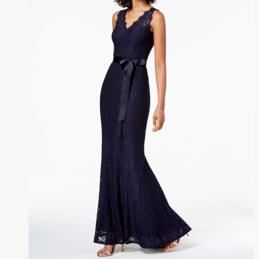 NWT Adrianna Papell Navy Blue Lace V-neck Satin Sash Gown with Tie